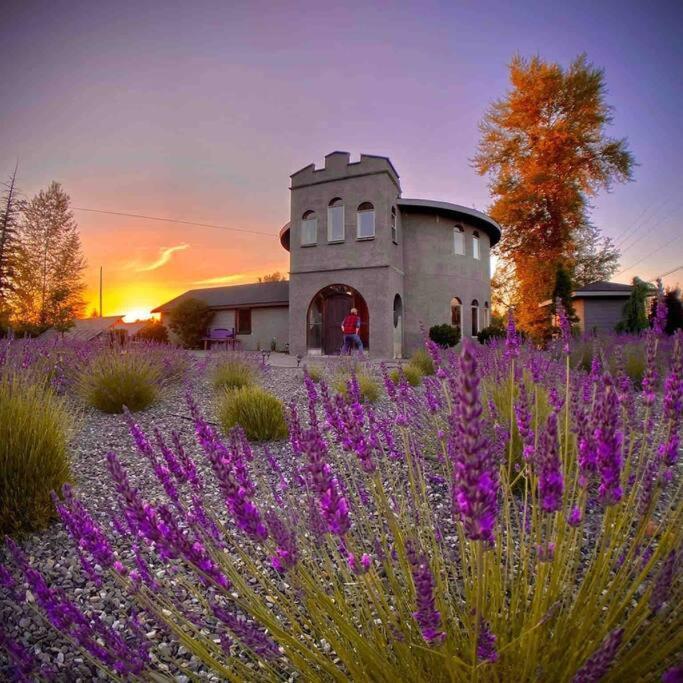 Lavender Castle Villa Sequim Eksteriør bilde